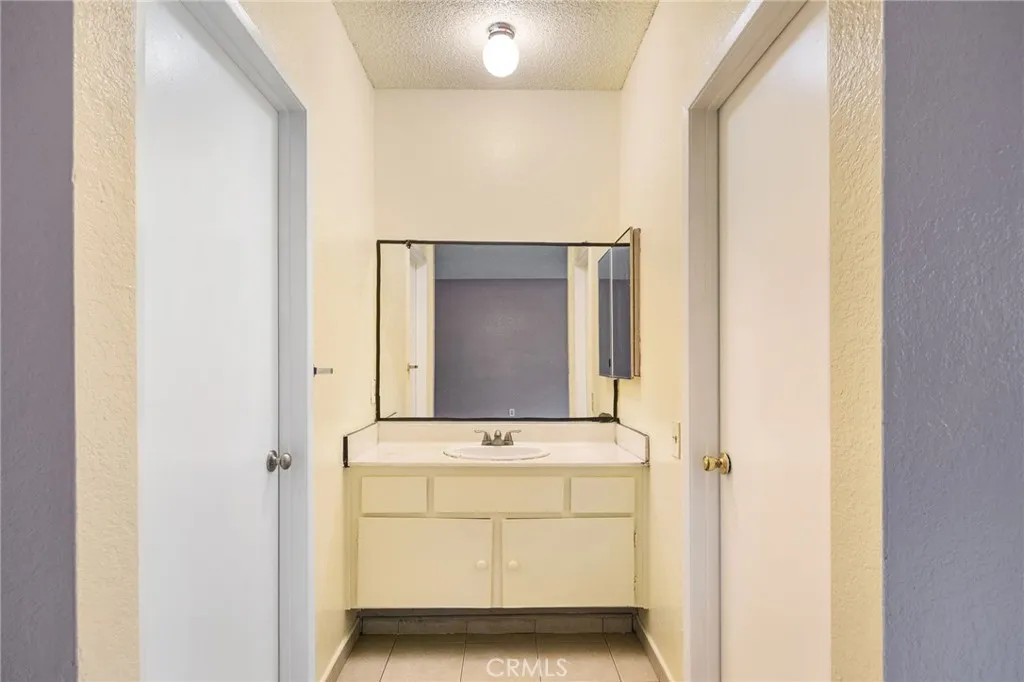 Additional image 20 of 14265 Terra Bella Street Unit 40, Panorama City, CA 91402