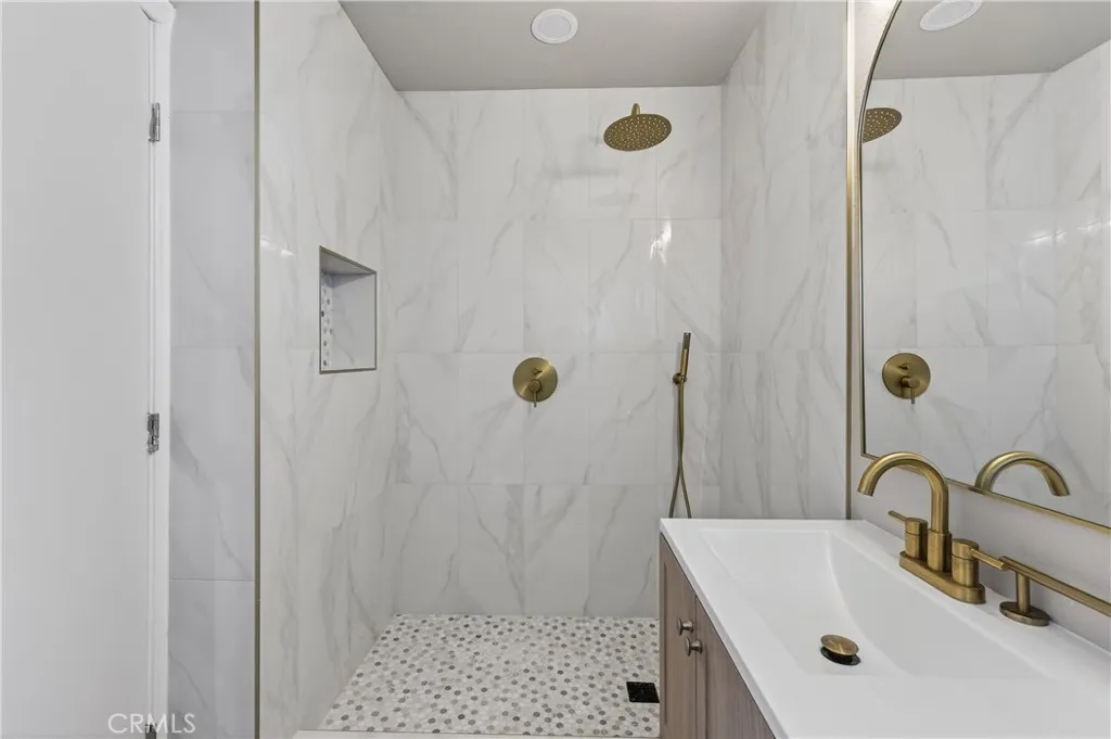 Additional image 59 of 20313 Wardham Ave, Lakewood, CA 90715