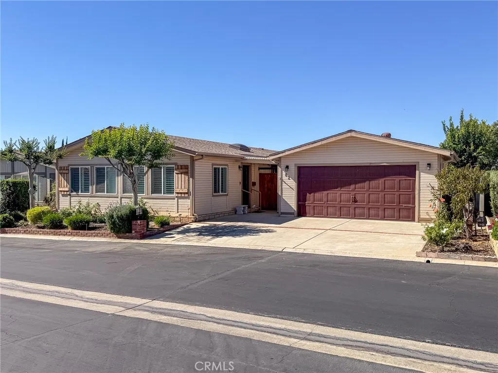 Additional image 3 of 10961 Desert Lawn Drive Unit 82, Calimesa, CA 92320