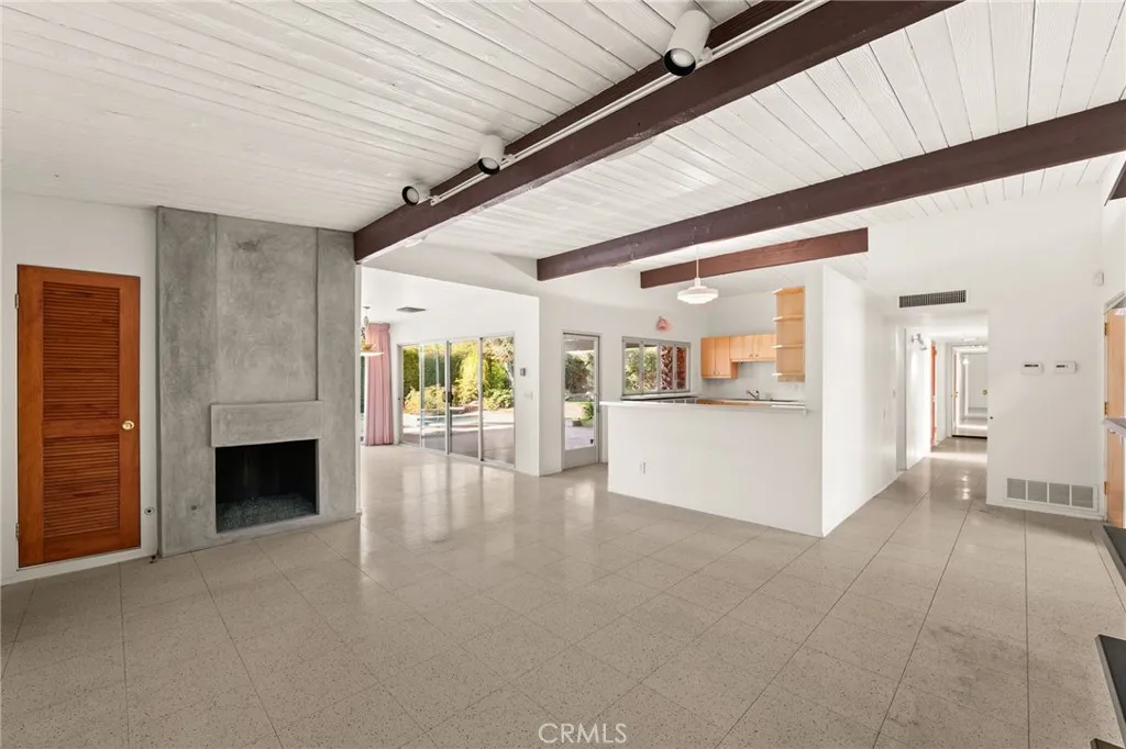 Additional image 19 of 683 S Bedford Dr, Palm Springs, CA 92264