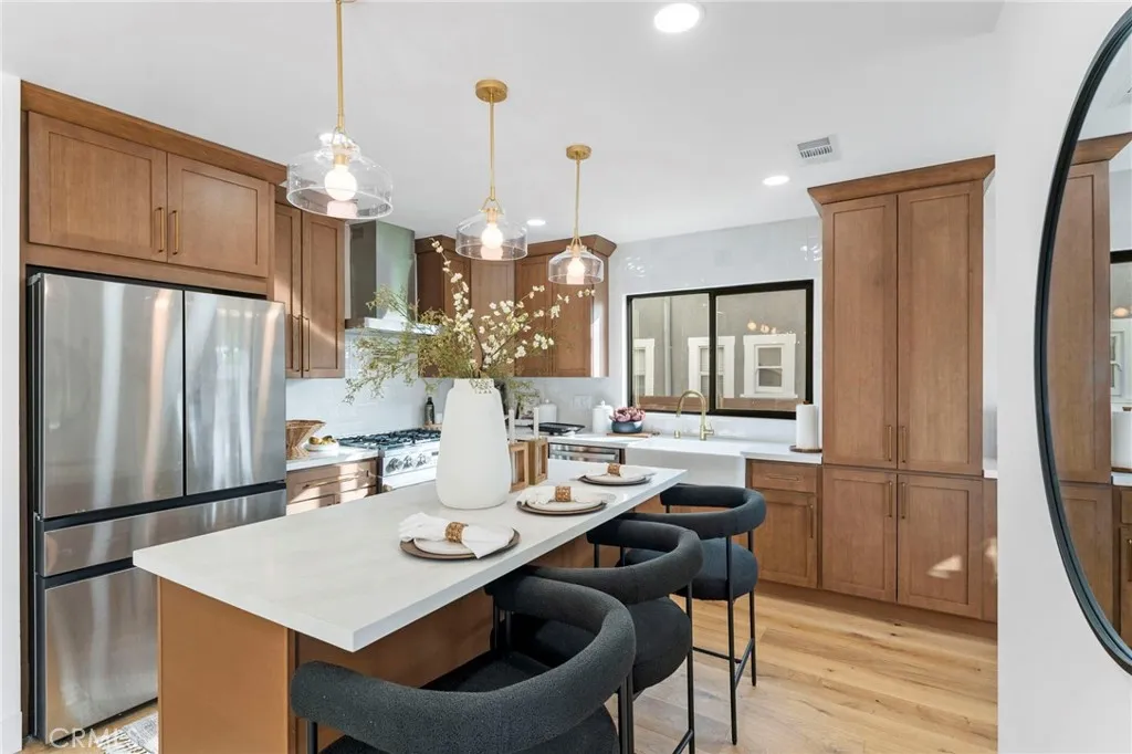 Additional image 8 of 5334 S Hillcrest Drive, Los Angeles, CA 90043