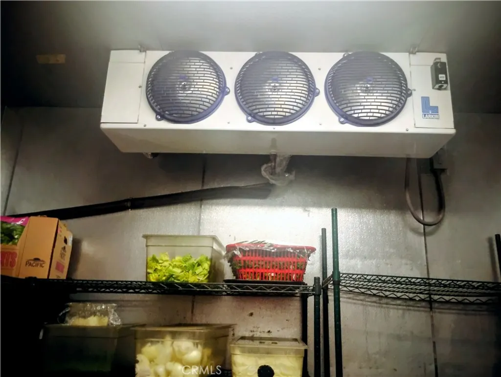 Additional image 14 of 806 S Indian Hill Blvd, Claremont, CA 91711