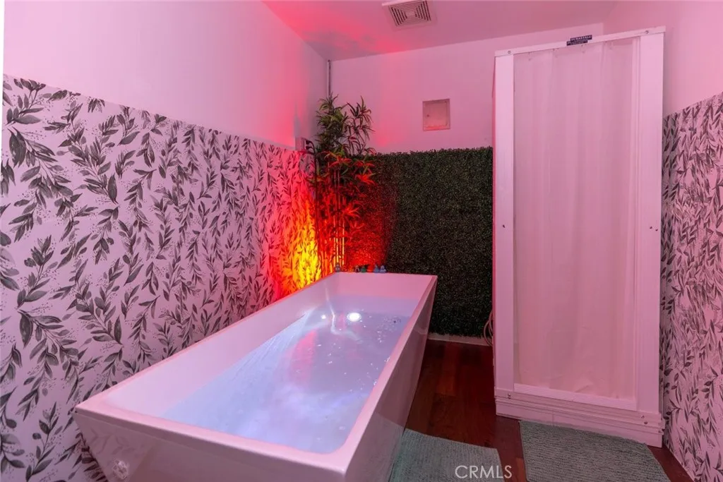 Additional image 46 of 525 N Brand Boulevard, Glendale, CA 91203