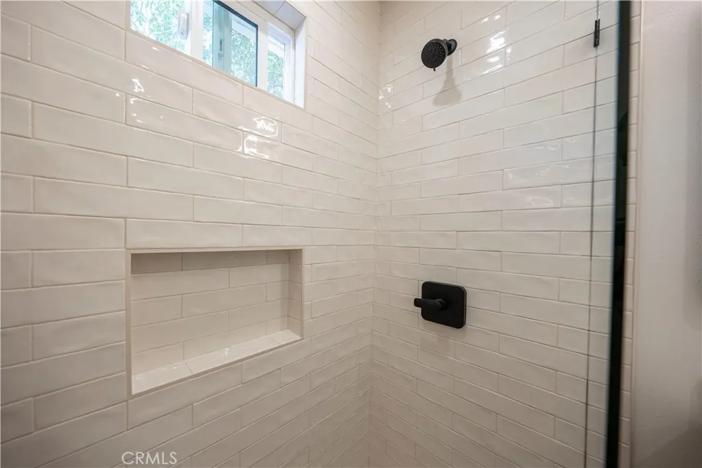 Additional image 84 of 5104 8th Avenue, Los Angeles, CA 90043