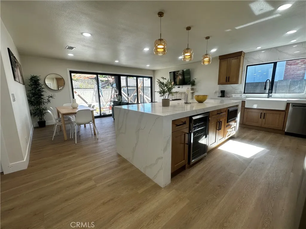 Additional image 4 of 3084 Taylor Way, Costa Mesa, CA 92626