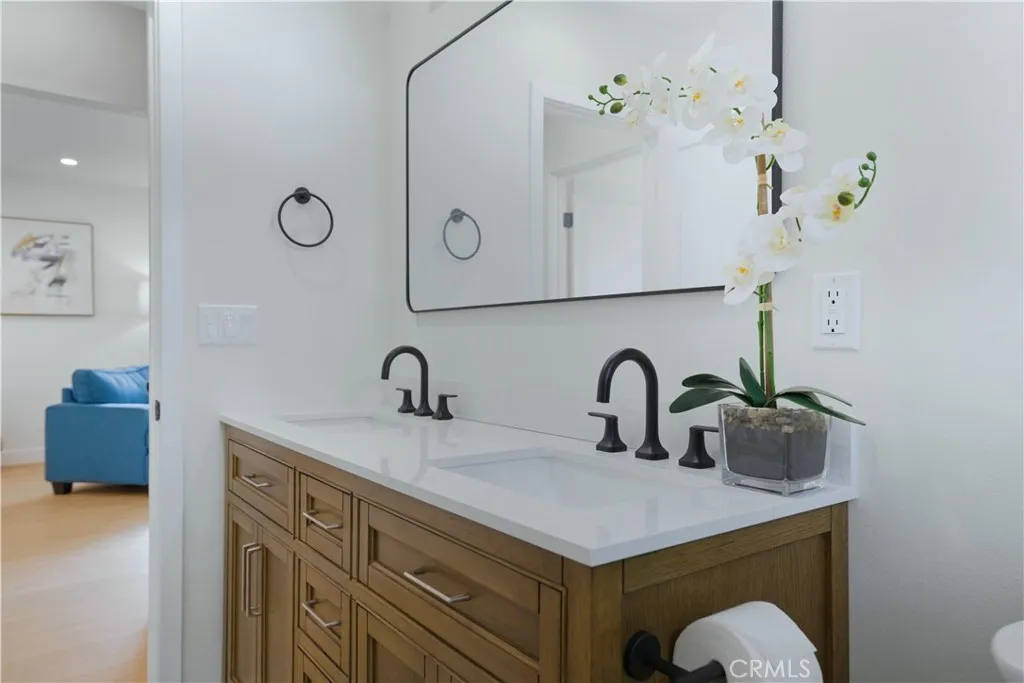 Additional image 22 of 5104 8th Avenue, Los Angeles, CA 90043