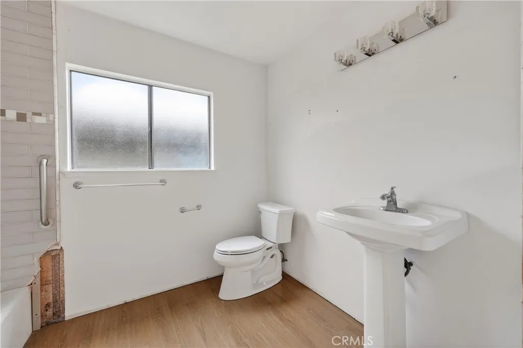 Additional image 68 of 46 Christamon W, Irvine, CA 92620