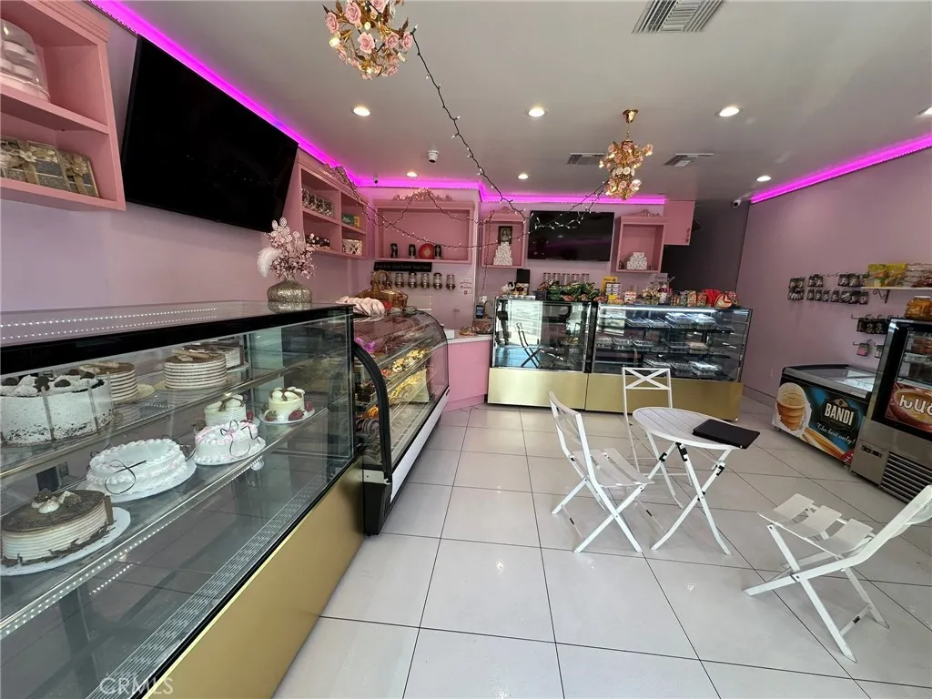 Additional image 8 of 7780 Foothill Boulevard, Tujunga, CA 91042