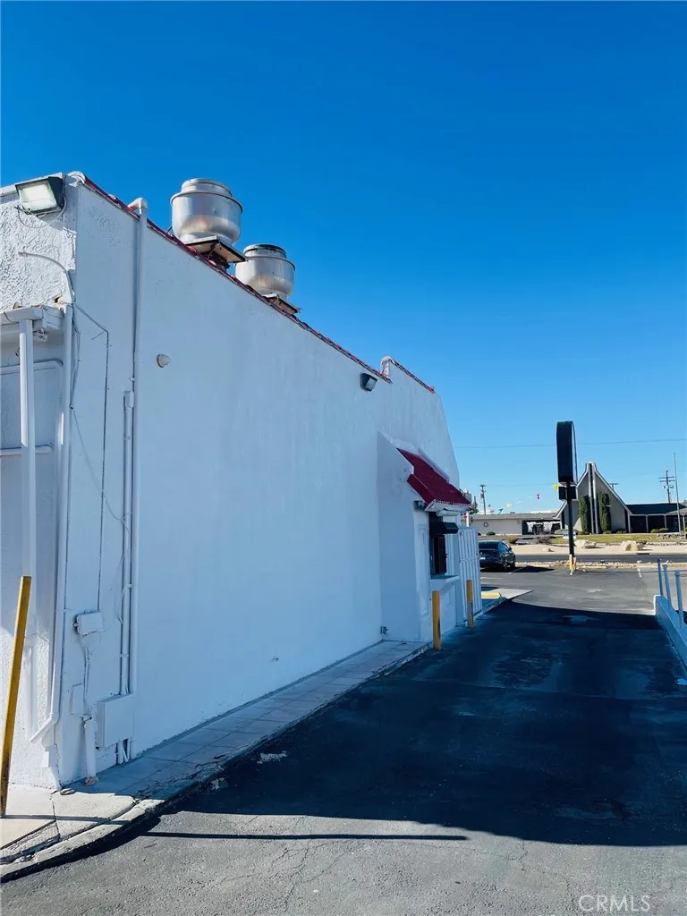 Additional image 21 of , Victorville, CA 92395