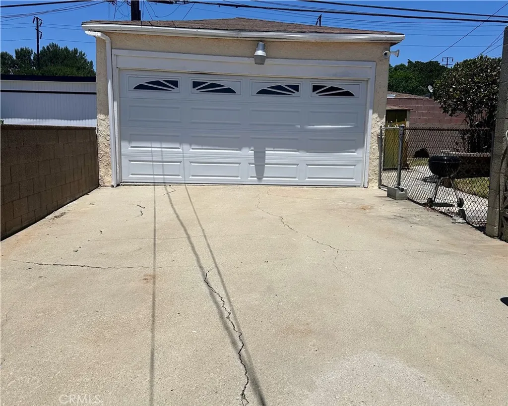 Property image for 1617 W 125th Street, Los Angeles, CA 90047