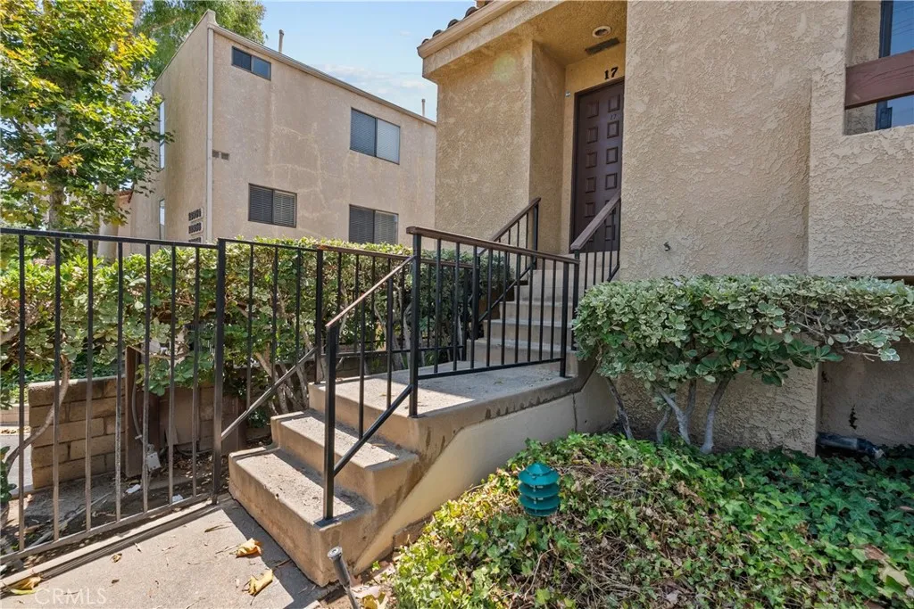 Additional image 50 of 18958 Sherman Way Unit 17, Reseda, CA 91335