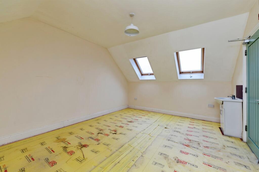 Additional image 14 of Woods Avenue, Hatfield