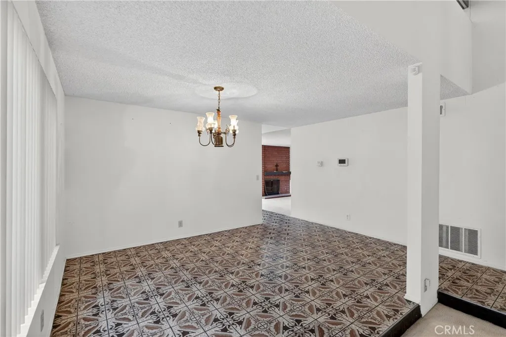 Additional image 51 of 46 Christamon W, Irvine, CA 92620