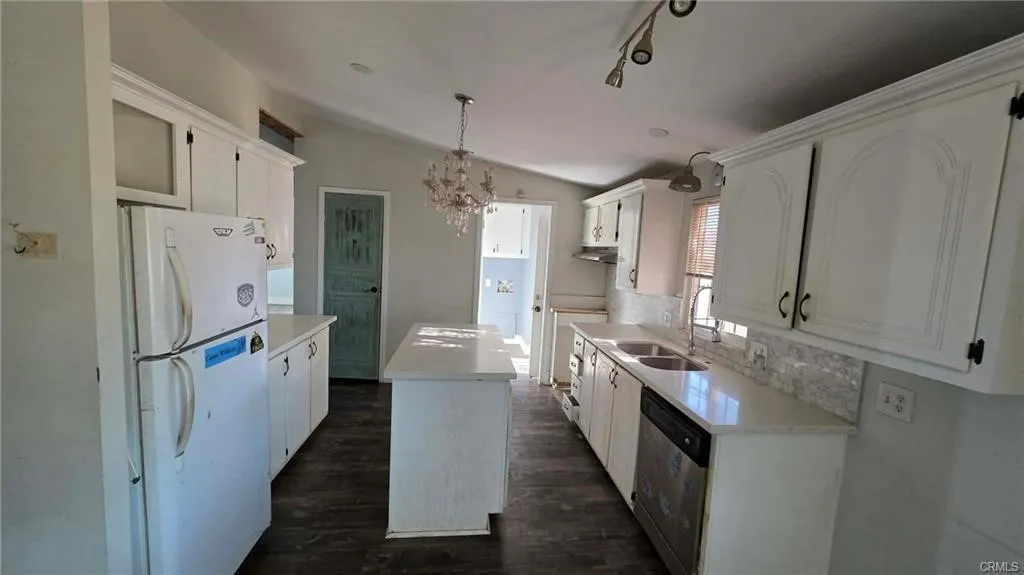 Additional image 7 of 6833 South St, Phelan, CA 92371