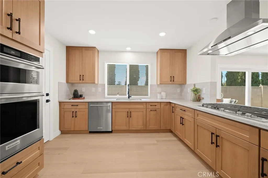 Additional image 94 of 2201 E Oakmont Ave, Orange, CA 92867