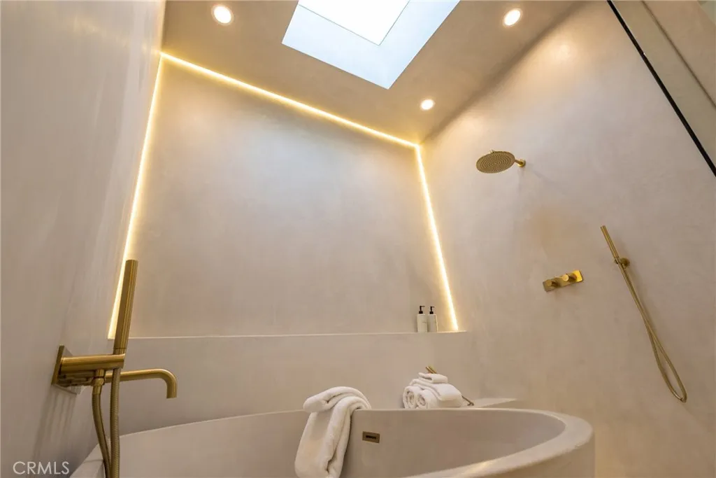 Additional image 30 of 5205 Etiwanda, Tarzana, CA 91356