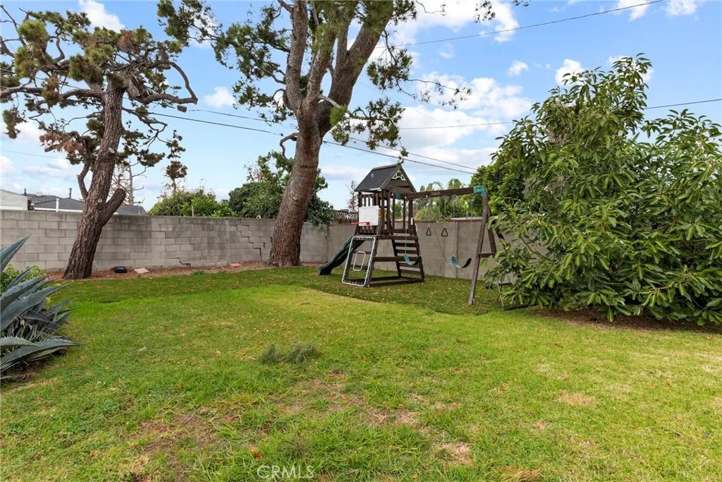 Additional image 28 of 2117 N Screenland Dr, Burbank, CA 91505