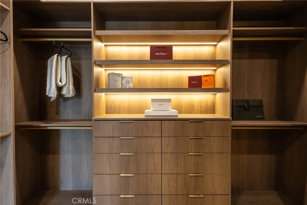 Additional image 69 of 5205 Etiwanda, Tarzana, CA 91356