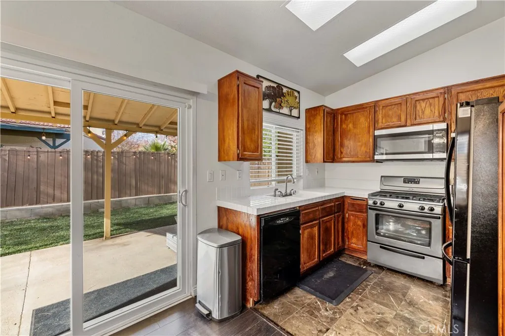 Additional image 13 of 40161 La Cota Drive, Palmdale, CA 93550