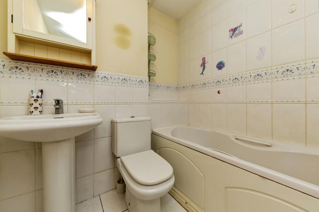 Additional image 12 of Gorseway, HATFIELD