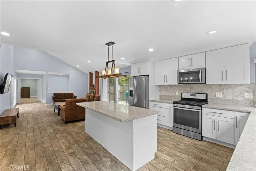 Additional image 18 of 6 Banyan Tree Ln, Irvine, CA 92612