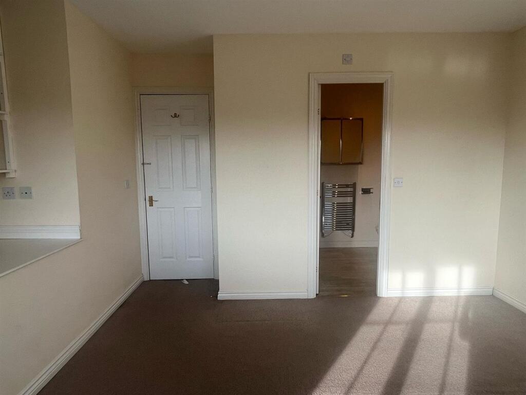 Additional image 19 of Walker Grove, Hatfield