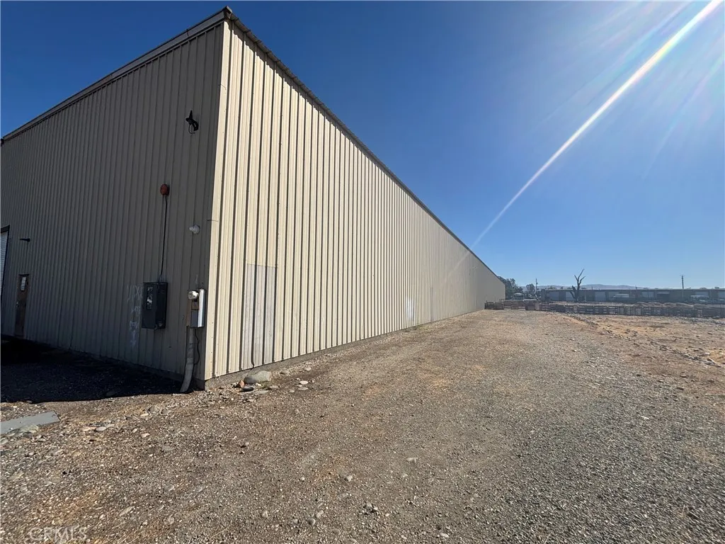 Additional image 38 of 2620 5th, Oroville, CA 95965