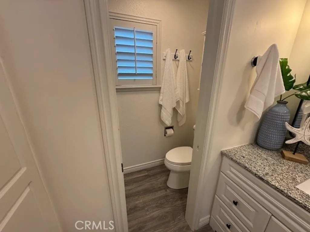 Additional image 16 of 94 Yorktown, Newport Beach, CA 92660