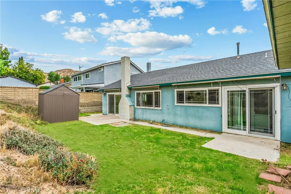 Additional image 32 of 29147 Lotusgarden Dr, Canyon Country, CA 91387