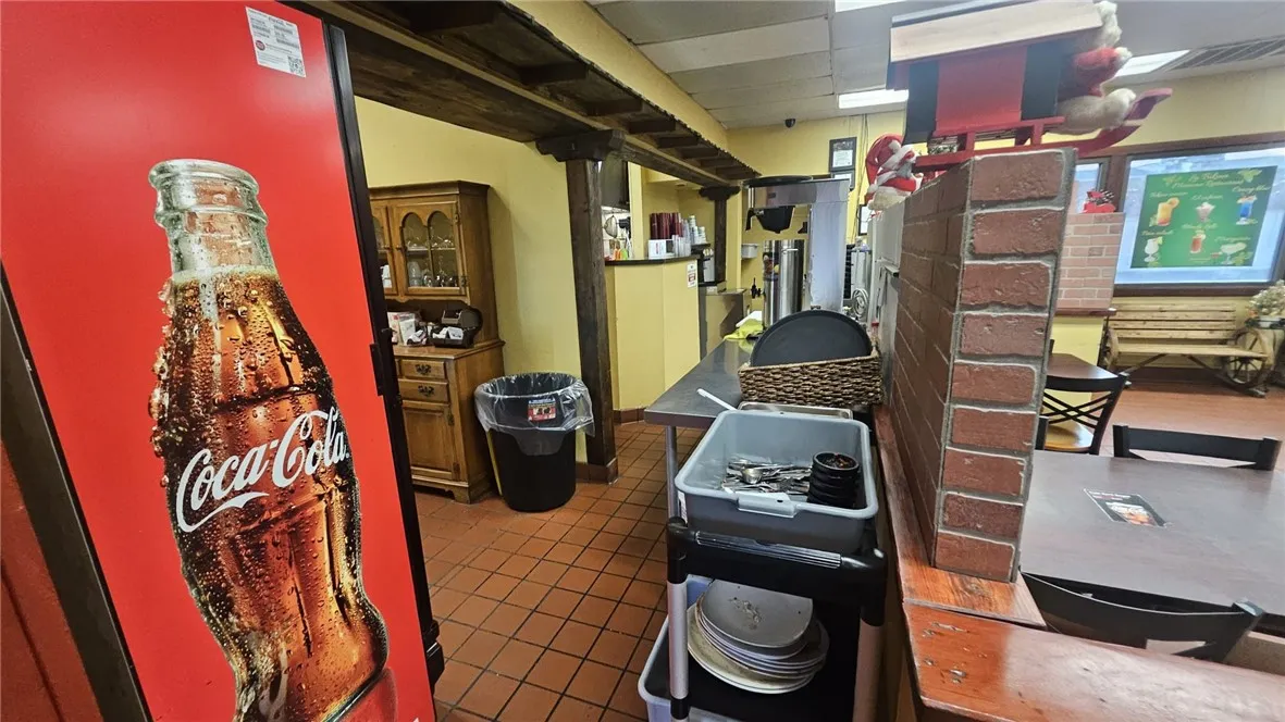 Additional image 54 of 6106 Lake Isabella Boulevard, Lake Isabella, CA 93240