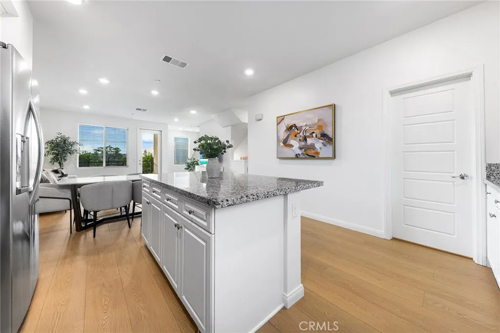 Additional image 18 of 249 Steely, Irvine, CA 92614