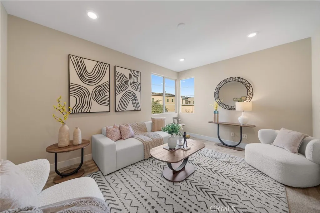 Additional image 110 of 157 Scale, Irvine, CA 92618