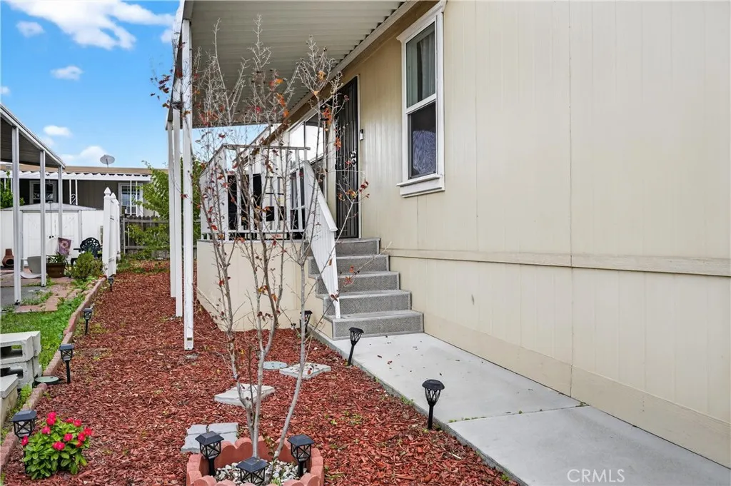 Additional image 5 of 2505 Foothill Blvd Unit 76, San Bernardino, CA 92410