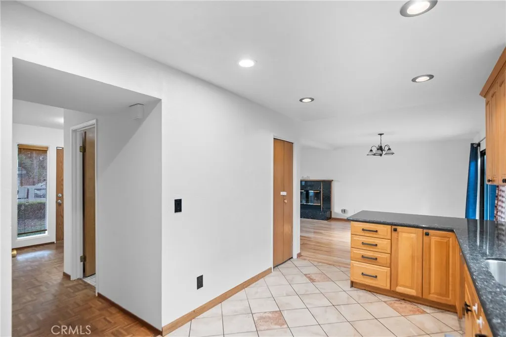 Additional image 21 of 801 Weeks St, East Palo Alto, CA 94303