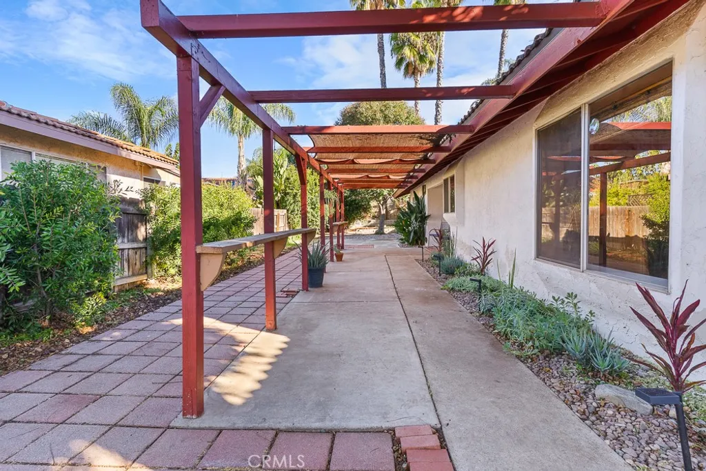 Additional image 6 of 23832 Fair Weather Dr, Canyon Lake, CA 92587