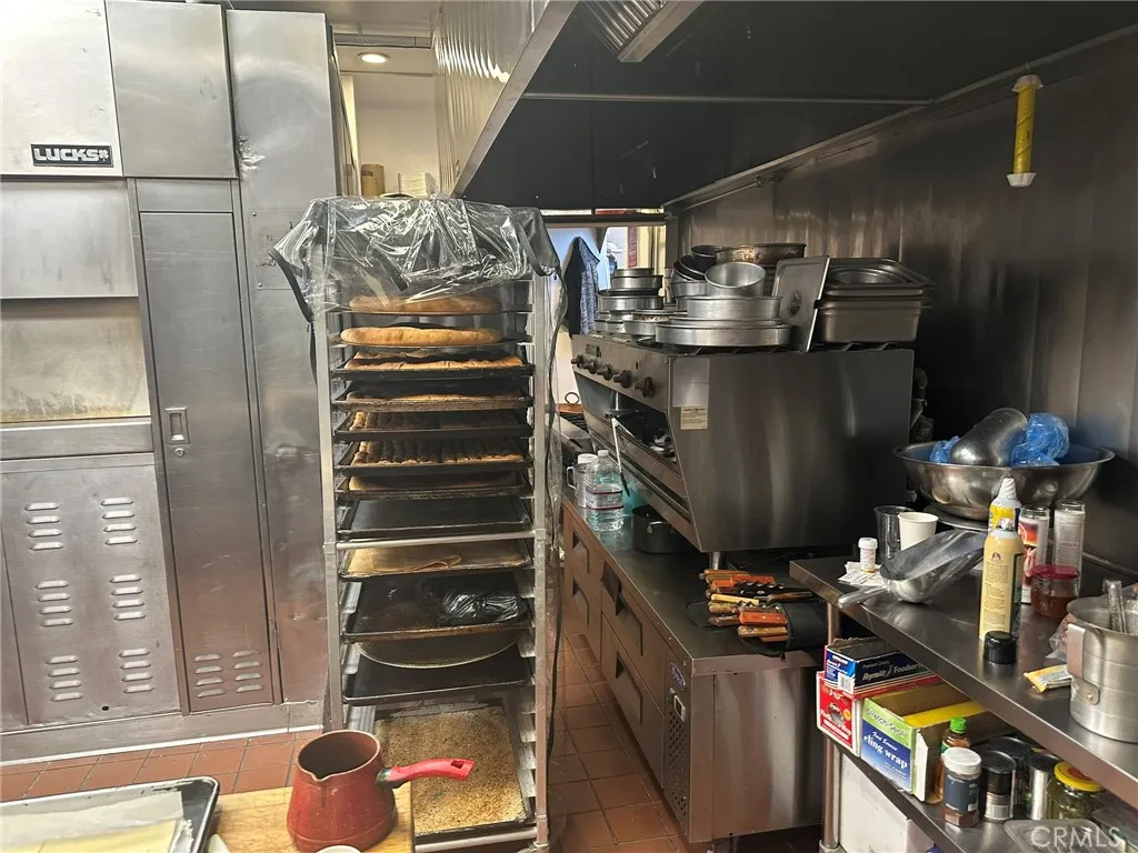 Additional image 20 of 7780 Foothill Boulevard, Tujunga, CA 91042