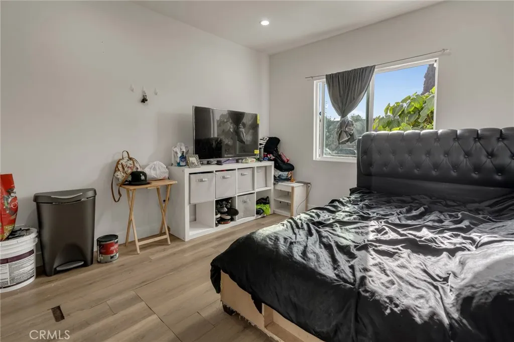 Additional image 36 of 827 E 97th St, Los Angeles, CA 90002