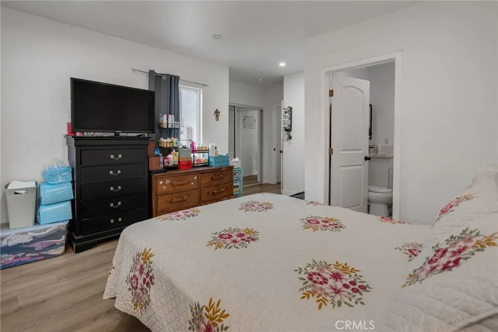 Additional image 70 of 827 E 97th St, Los Angeles, CA 90002