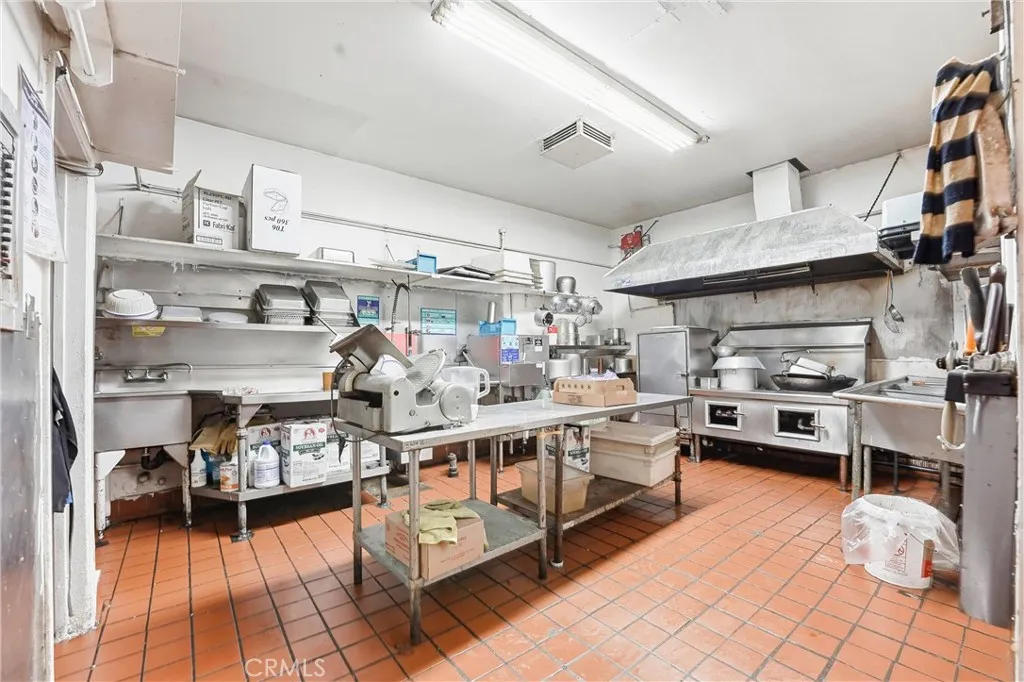 Additional image 65 of 486 W 20th Avenue, San Pedro, CA 90731