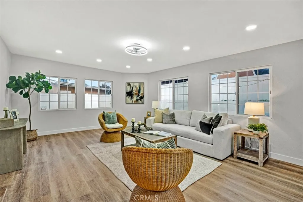 Additional image 10 of 4011 Hatton St, San Diego, CA 92111