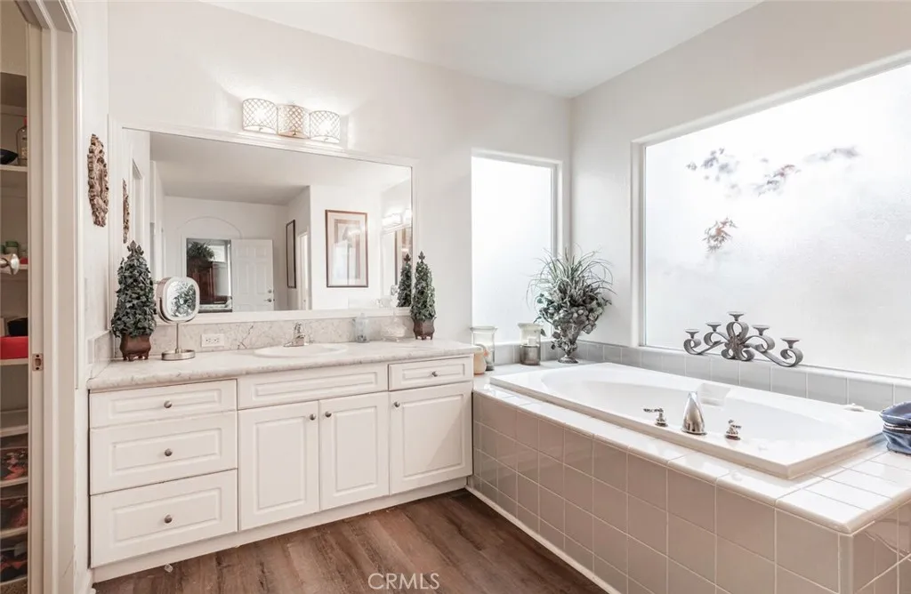 Additional image 88 of 2170 W Beechwood Avenue, Fresno, CA 93711