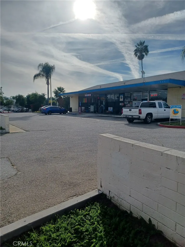 Additional image 19 of 1905 S Garey Ave, Pomona, CA 91766