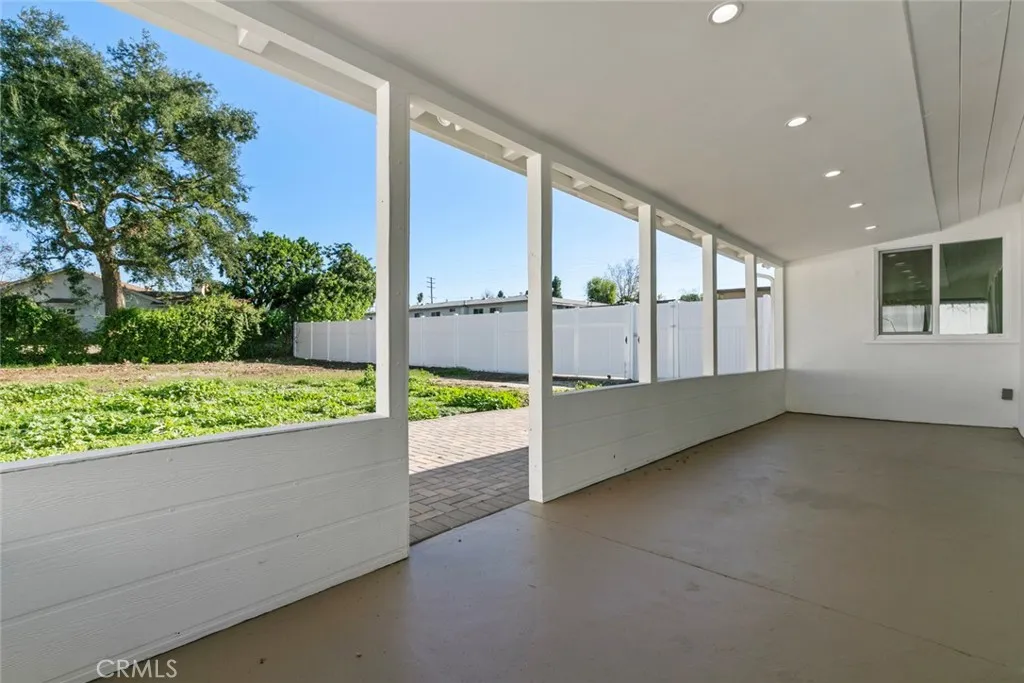 Additional image 35 of 6820 Encino Avenue, Van Nuys, CA 91406