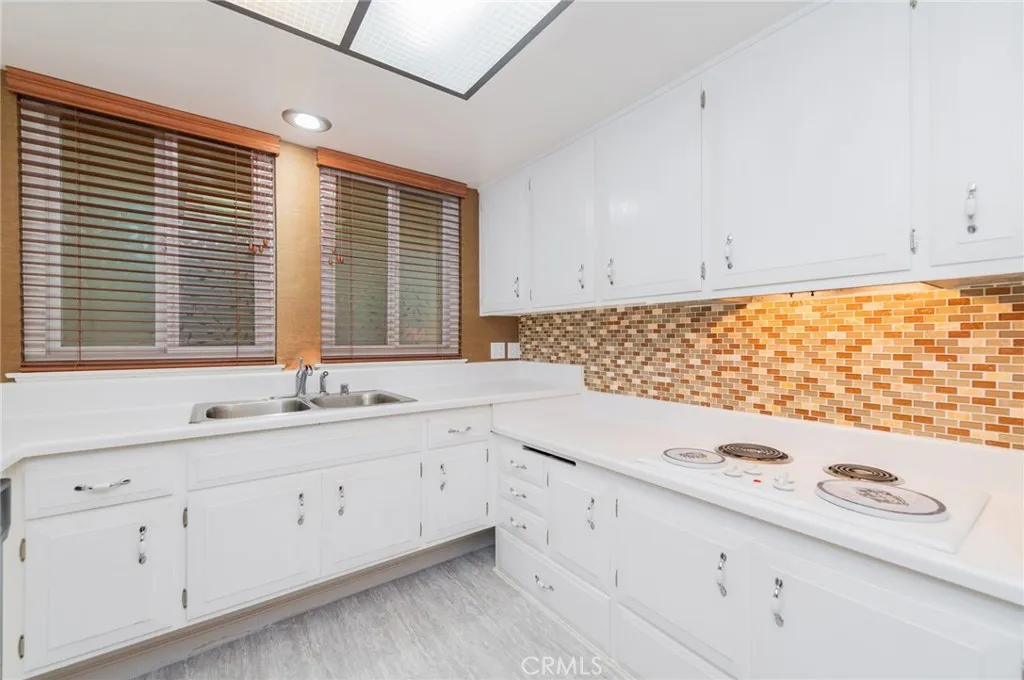 Additional image 8 of 40 Calle Aragon #P, Laguna Woods, CA 92637