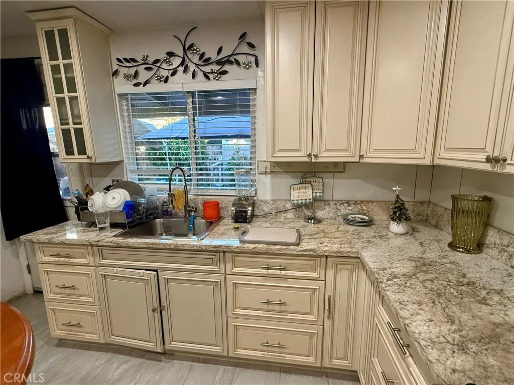 Additional image 13 of 550 W Granada Court, Ontario, CA 91762