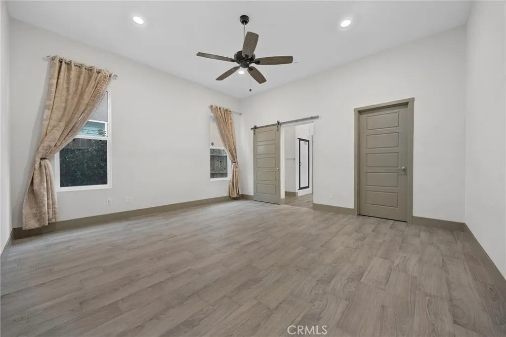 Additional image 26 of 5913 Hawthorn Tree Ln, Bakersfield, CA 93313