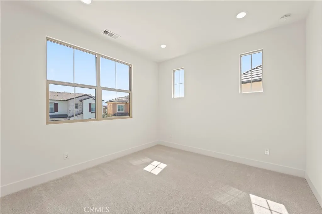 Additional image 91 of 173 Somera, Irvine, CA 92602