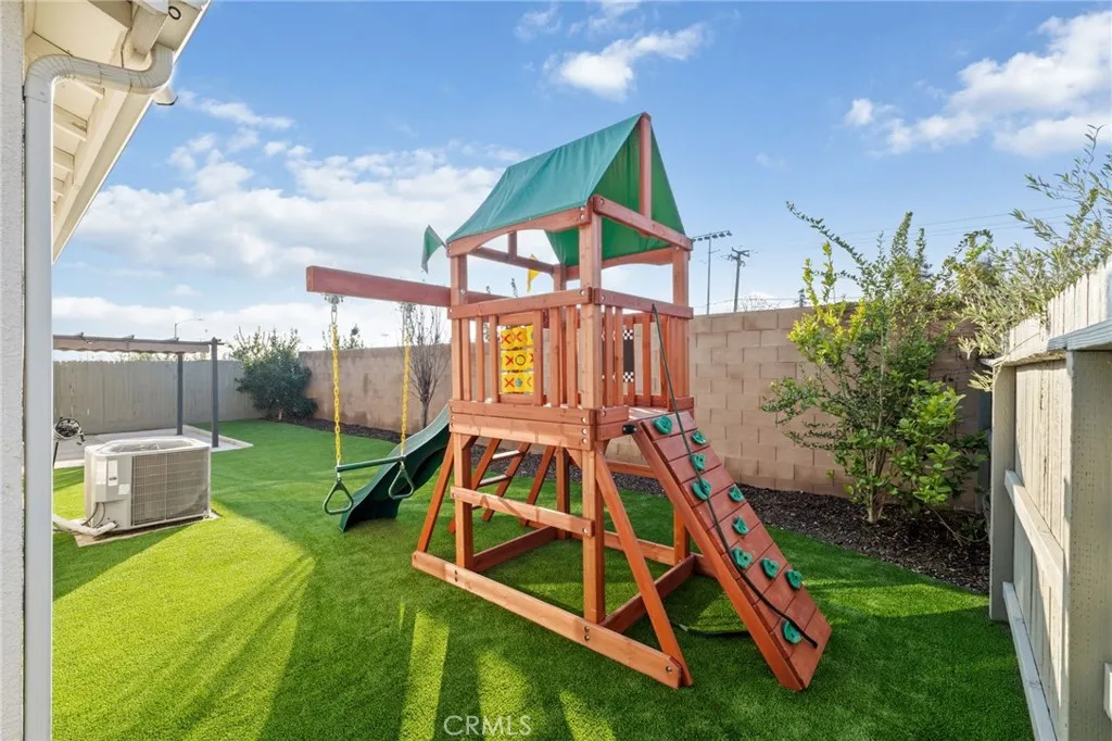 Additional image 28 of 3731 N Summers Court, Visalia, CA 93291