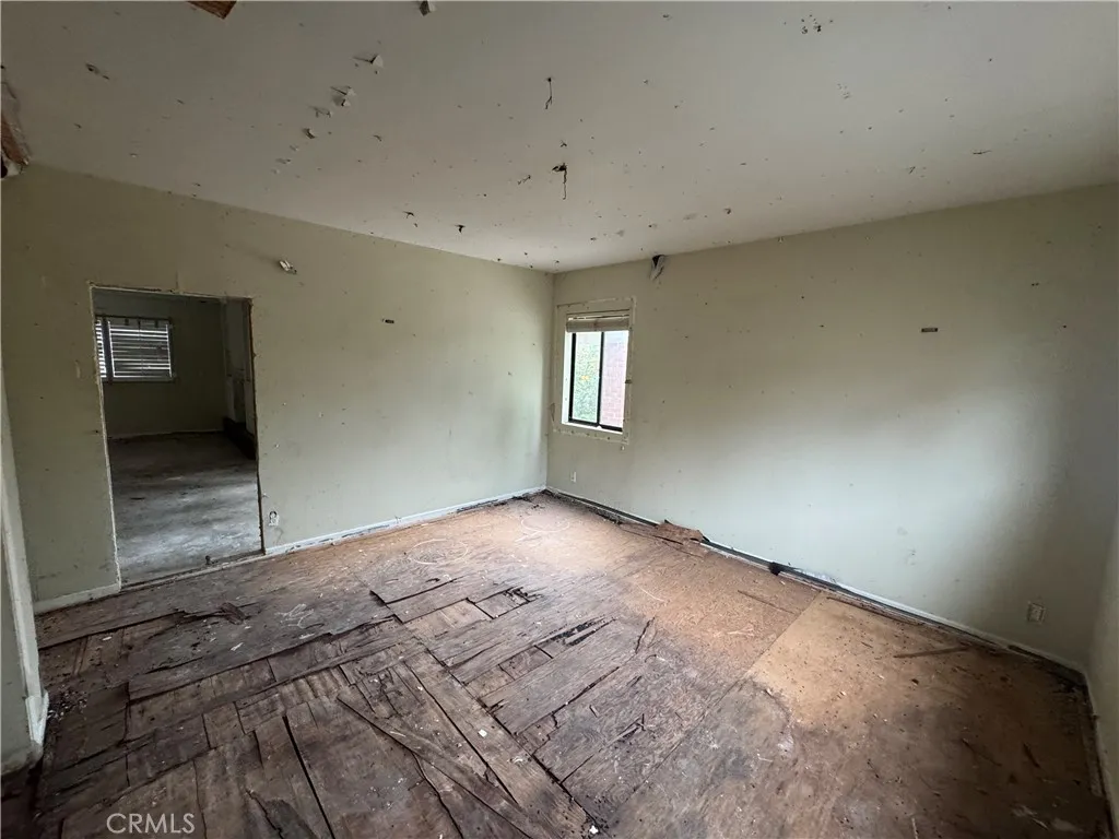 Additional image 120 of 6853 Willis Avenue, Van Nuys, CA 91405