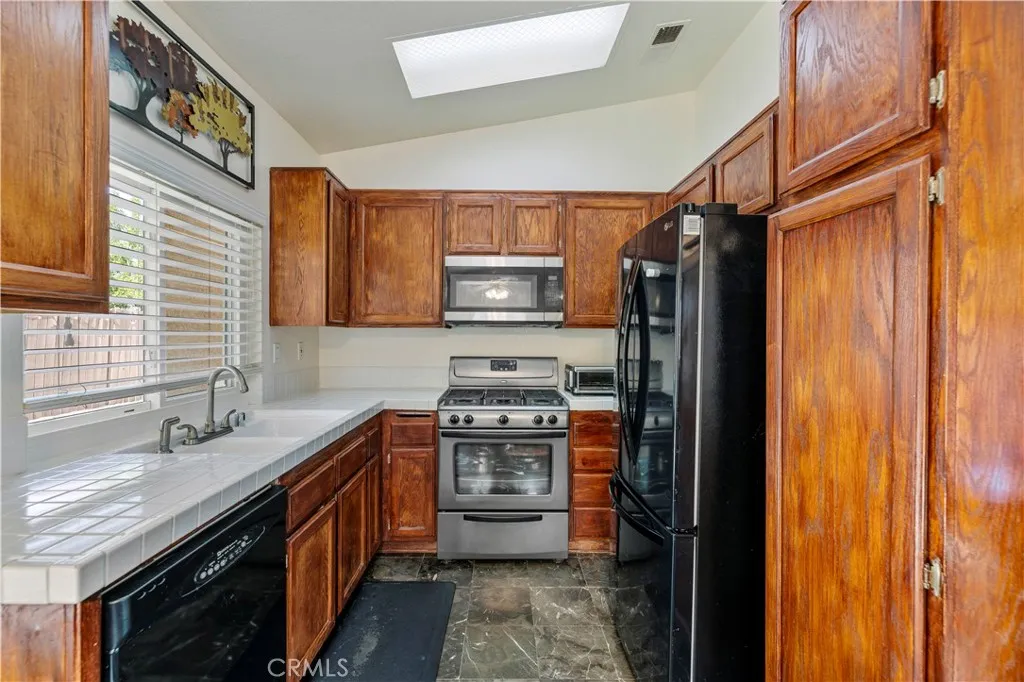 Additional image 57 of 40161 La Cota Drive, Palmdale, CA 93550